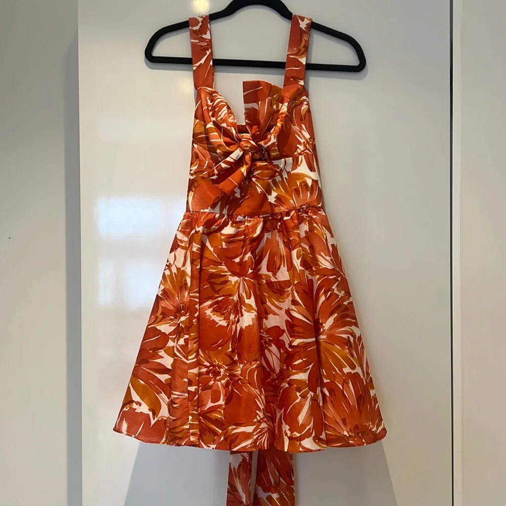 strapless open back dress Alexander McQueen By Sarah Burton Flame Red Silk Organza Gown 40 IT